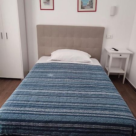 Alo Alo Albergo Casteggio Экстерьер фото