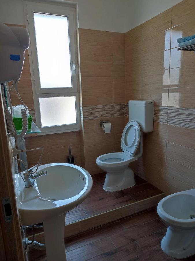 Alo Alo Albergo Casteggio Экстерьер фото
