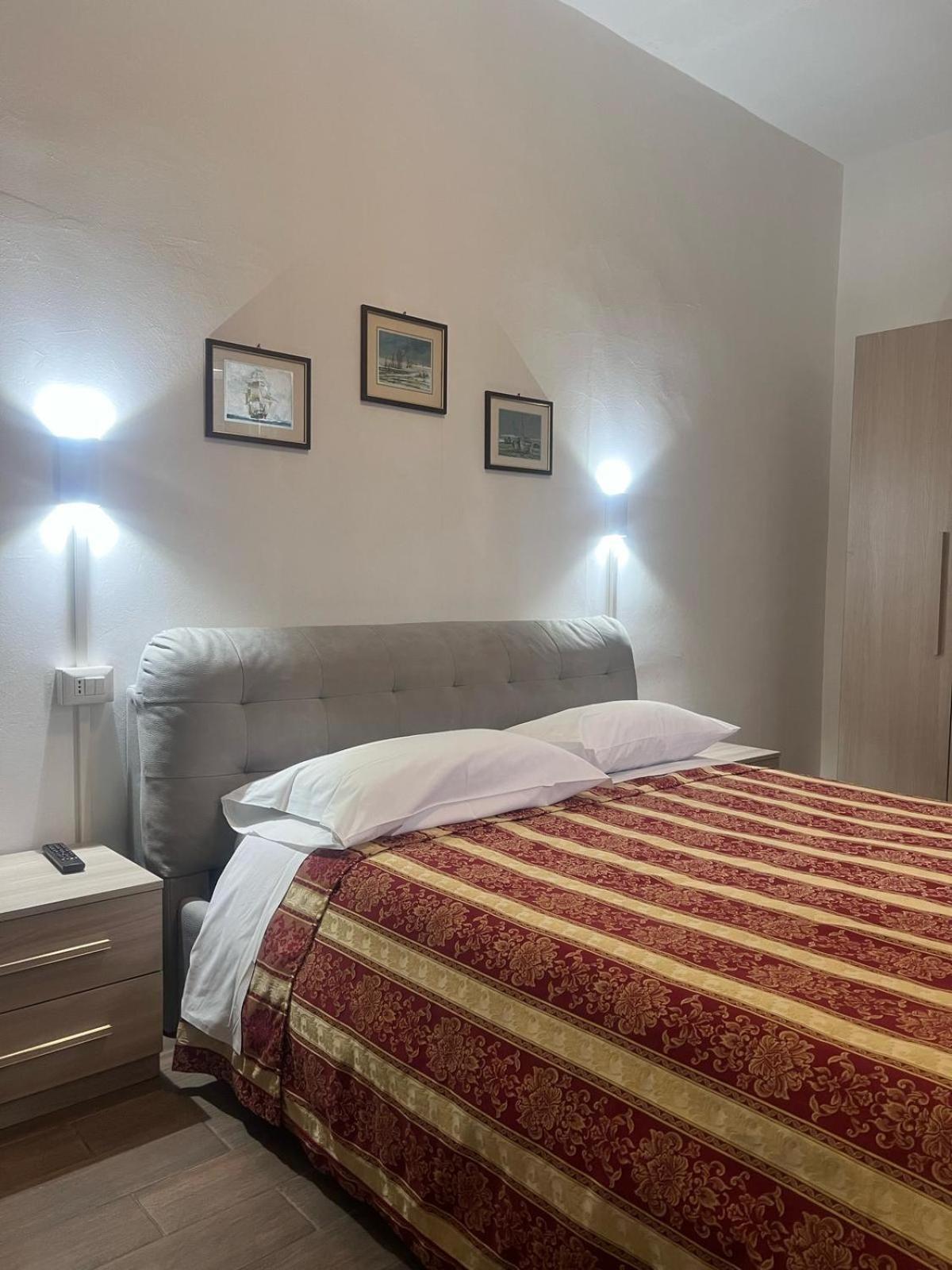 Alo Alo Albergo Casteggio Экстерьер фото