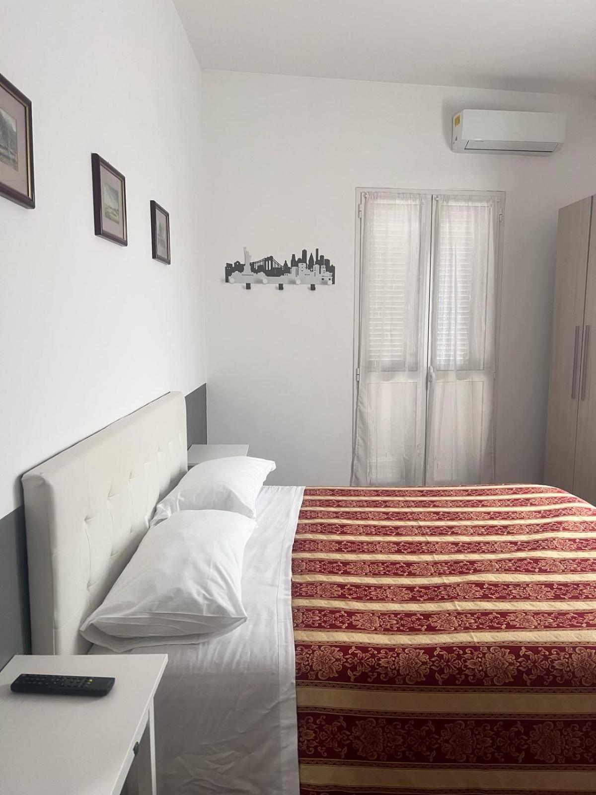 Alo Alo Albergo Casteggio Экстерьер фото